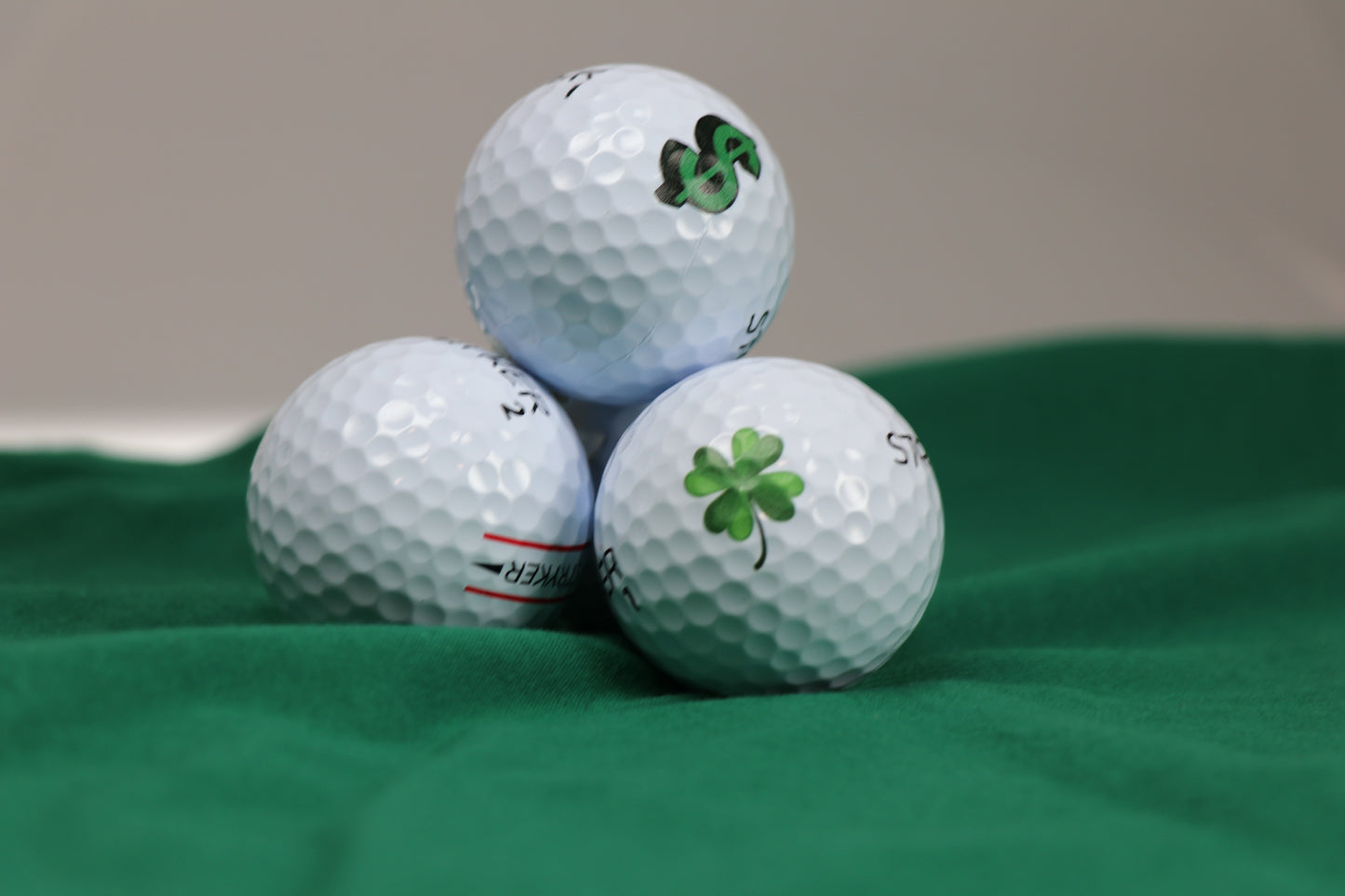 6 Custom Golf Balls (Black & White)